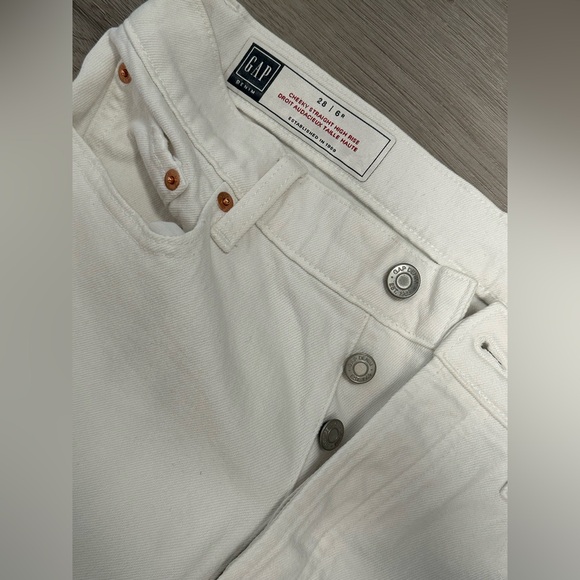 Gap High Rise Destructed Cheeky Straight Jeans - Picture 4 of 5